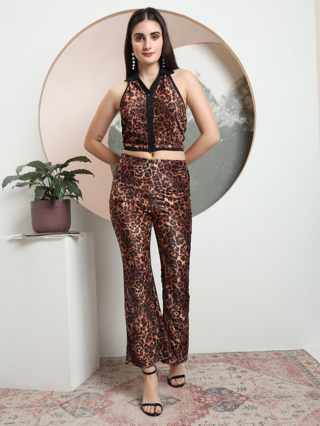 The Roselle Women Animal Printed Velvet Co-ord Set