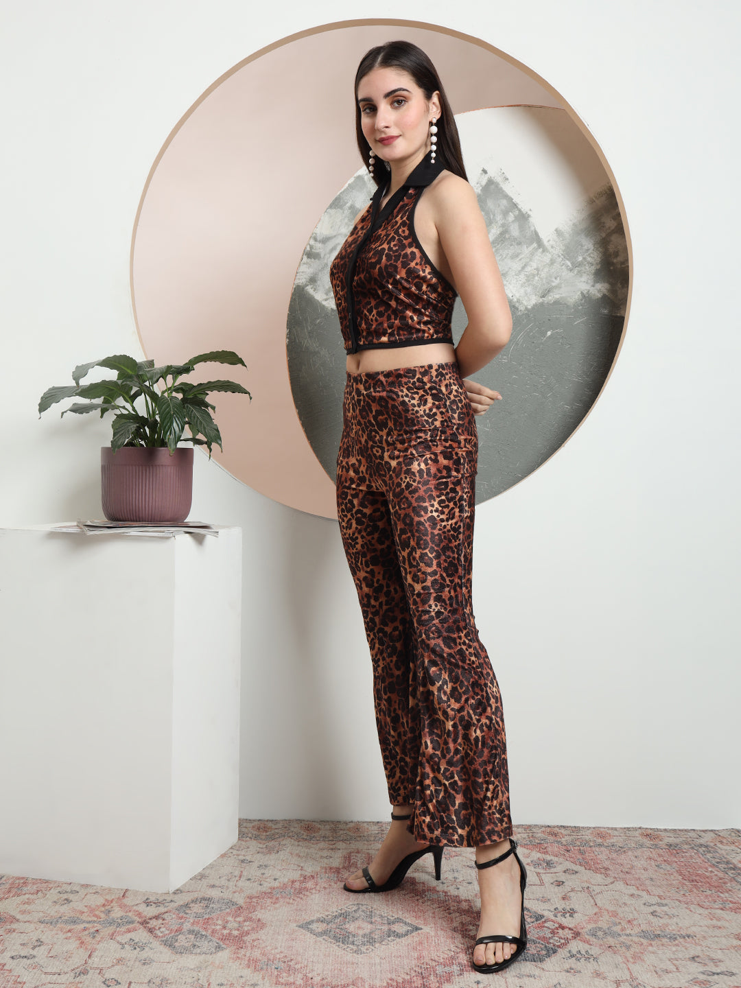 The Roselle Women Animal Printed Velvet Co-ord Set